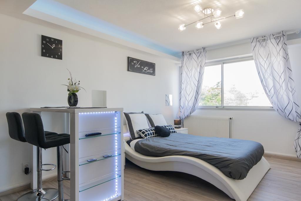 Sweethome Dijon - Black & White المظهر الخارجي الصورة